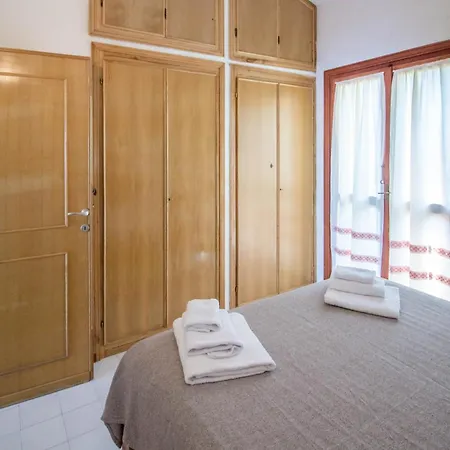 Apartment Guesthost - Dreamy Sea View With Pool And Parking *