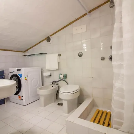 Guesthost - Dreamy Sea View With Pool And Parking Apartment Marinella (Sardinia)