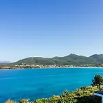 Guesthost - Dreamy Sea View With Pool * Marinella (Sardinia)